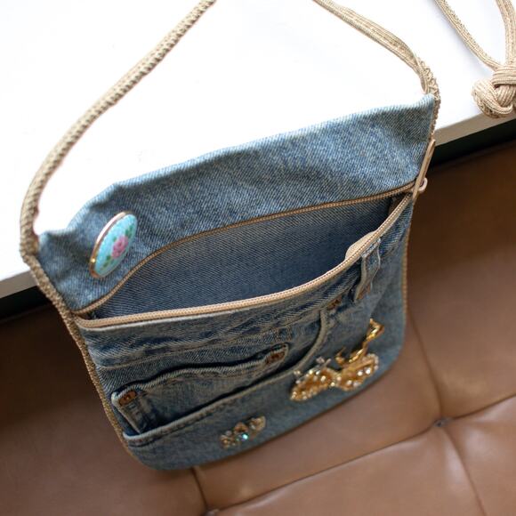 Mall Bag Jean Crossbody Bag With Vintage Brochets - Picture 4 of 6